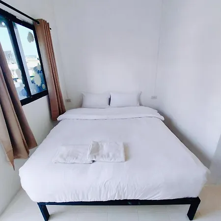 Bao Phuket Pathong Beach Patong Exterior photo